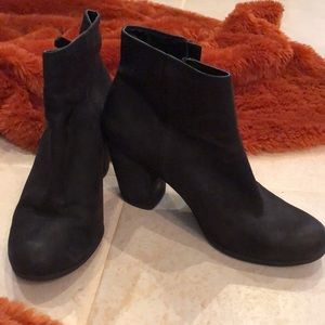 bp distressed leather outside zipper detail close stacked heel booties